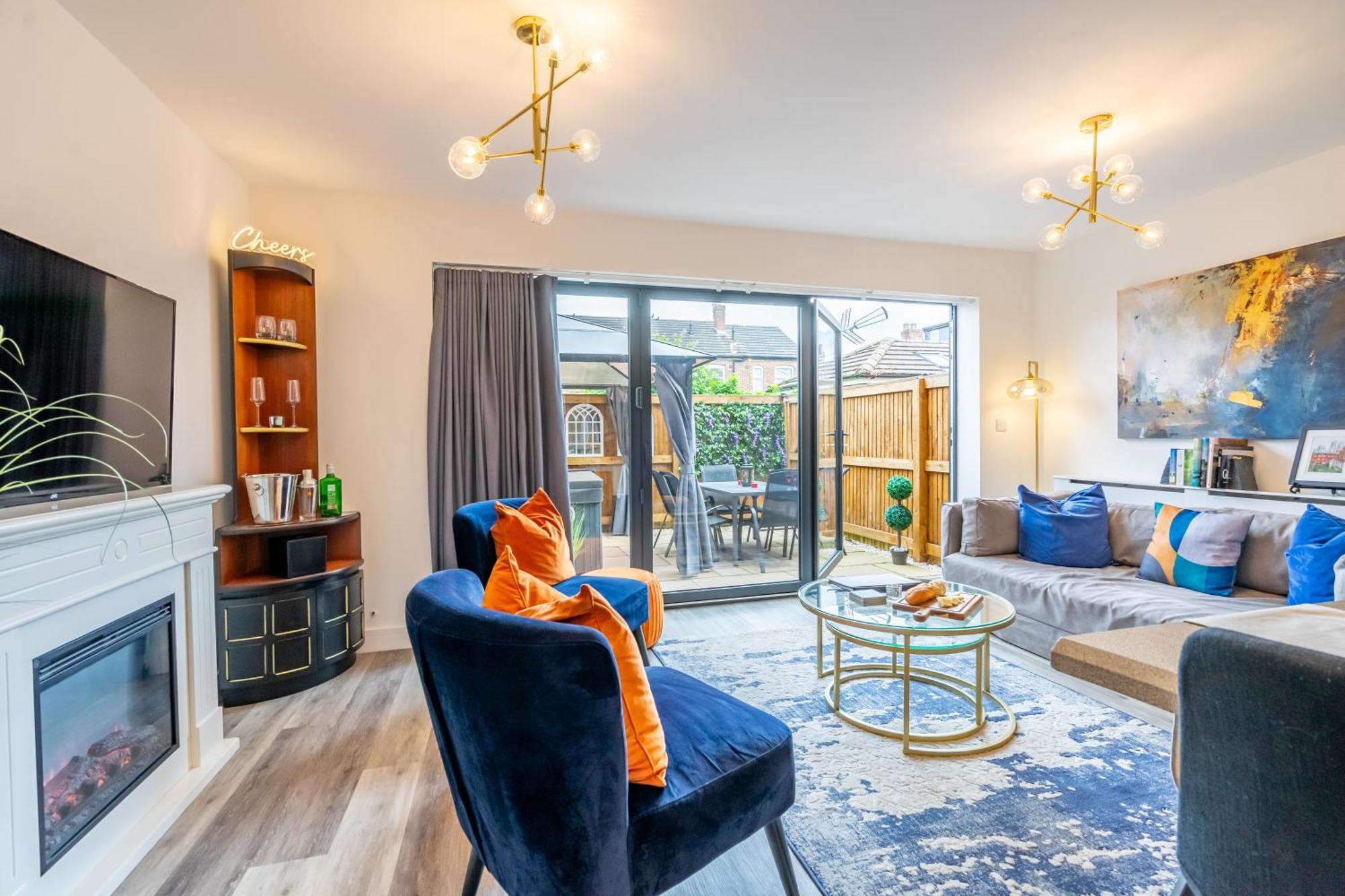 The Ebor House - With Hot Tub Villa - York — Photos 1